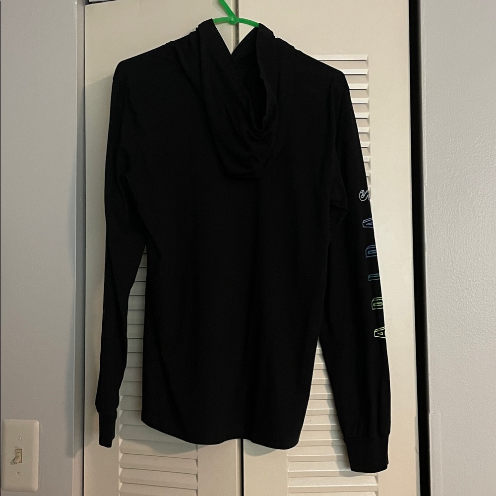 Boys Adidas Black Hoodie T-shirt with Vibrant Logo size XL - Picture 2 of 5